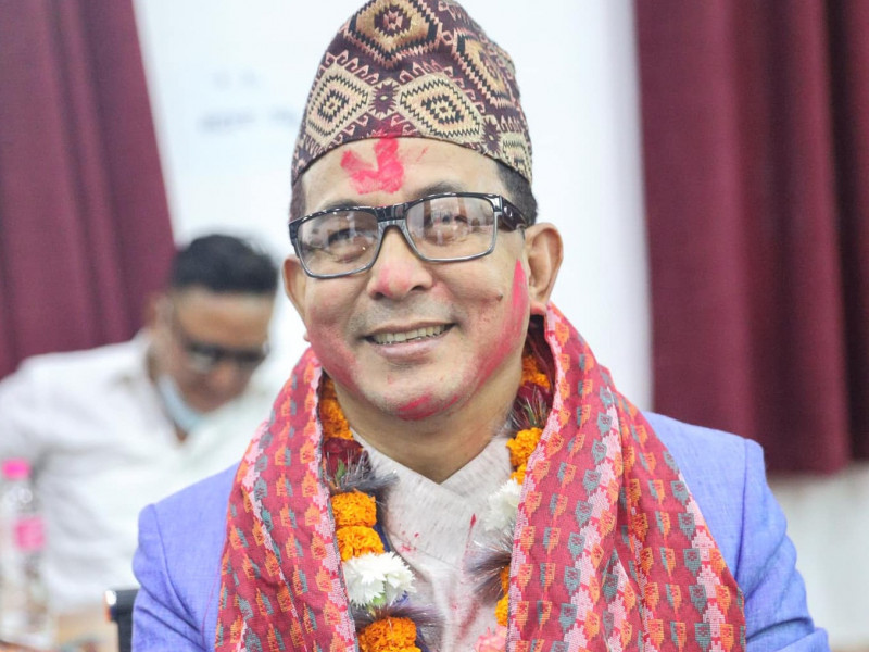 दीपक मनाङेलाई निर्वाचन आयोगले लगायो २५ हजार रुपैयाँ जरिवाना